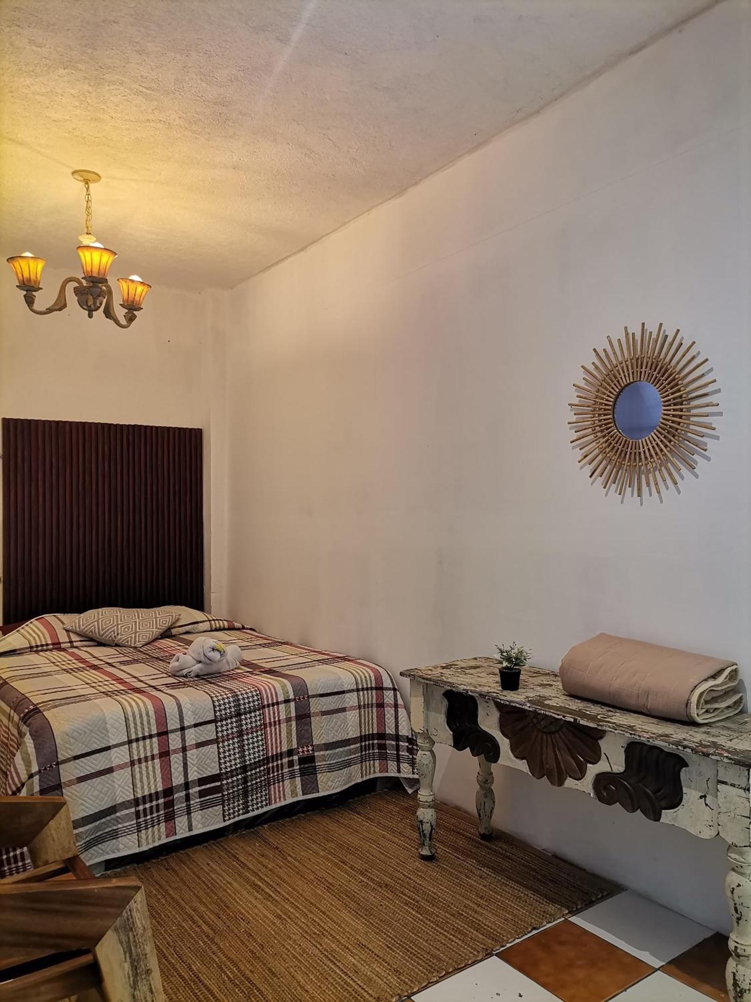 Lemon Tree Santa Cruz Hostel Санта Круз Ла Лагуна Екстериор снимка