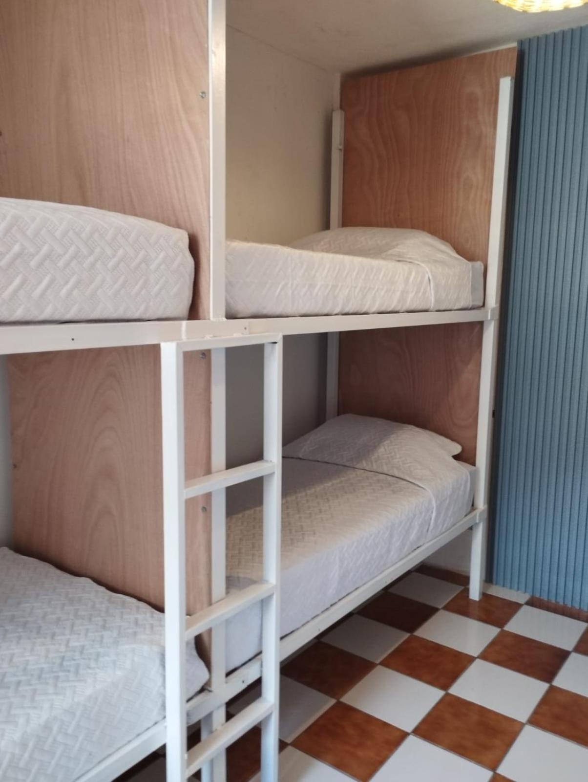 Lemon Tree Santa Cruz Hostel Санта Круз Ла Лагуна Екстериор снимка